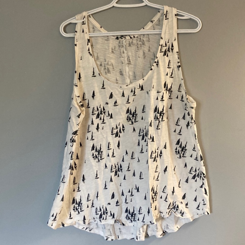 Merona white tank top with black sailboats